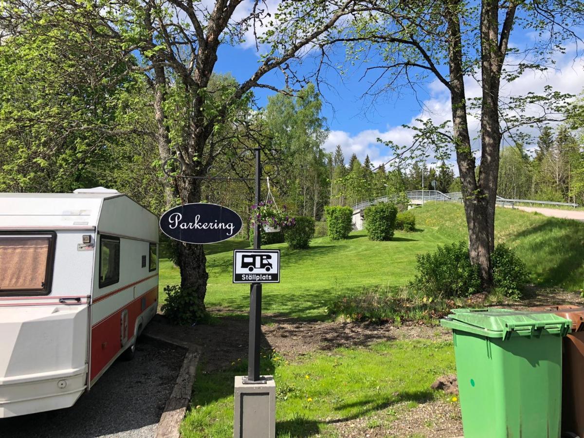 Bredsjoe Gamla Herrgard White Dream Mansion Hällefors Zewnętrze zdjęcie